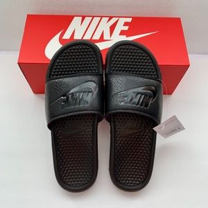 price of original nike slippers